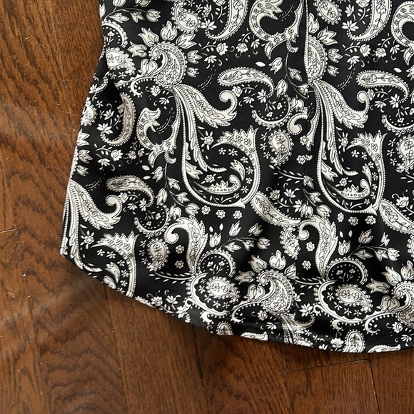 Express Reversible Black and Paisely Strappy Tank Top - Size S- Excellent Cond - Picture 7 of 7